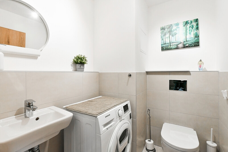 Zvěřinova, Strašnice - Prague 3 | Rent, Apartment Three-bedroom (4+kk), 147 m²