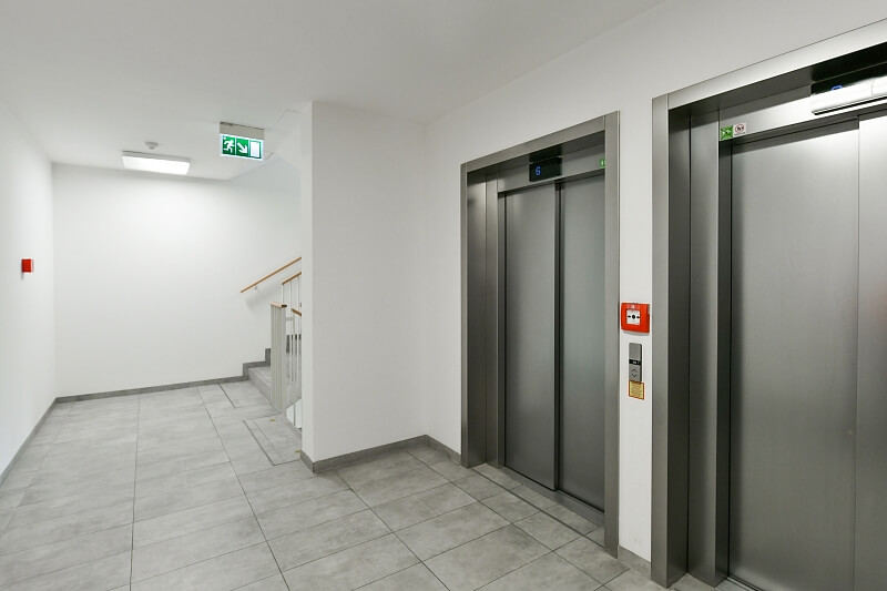 Zvěřinova, Strašnice - Prague 3 | Rent, Apartment Three-bedroom (4+kk), 147 m²