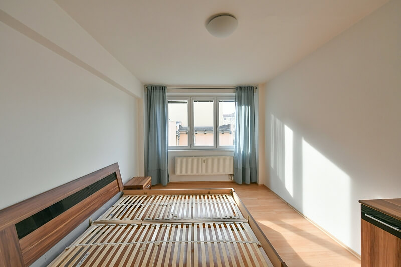 Americká, Vinohrady - Prague 2 | Rent, Apartment One-bedroom (2+kk), 56 m²