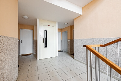 Na Václavce, Smíchov - Prague 5 | Rent, Apartment Two-bedroom (3+kk), 95 m²