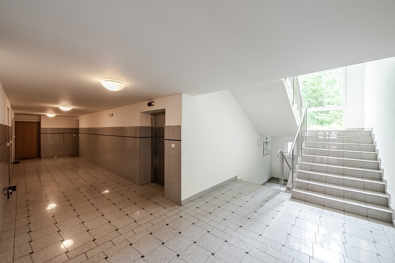 U Kříže, Jinonice - Prague 5 | Sale, Apartment Three-bedroom (4+kk), 153 m²