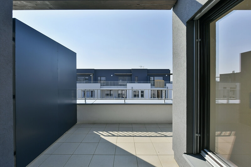 K Beranovu, Dolní Chabry - Praha 8 | Pronájem, Byt 2+kk, 72 m²