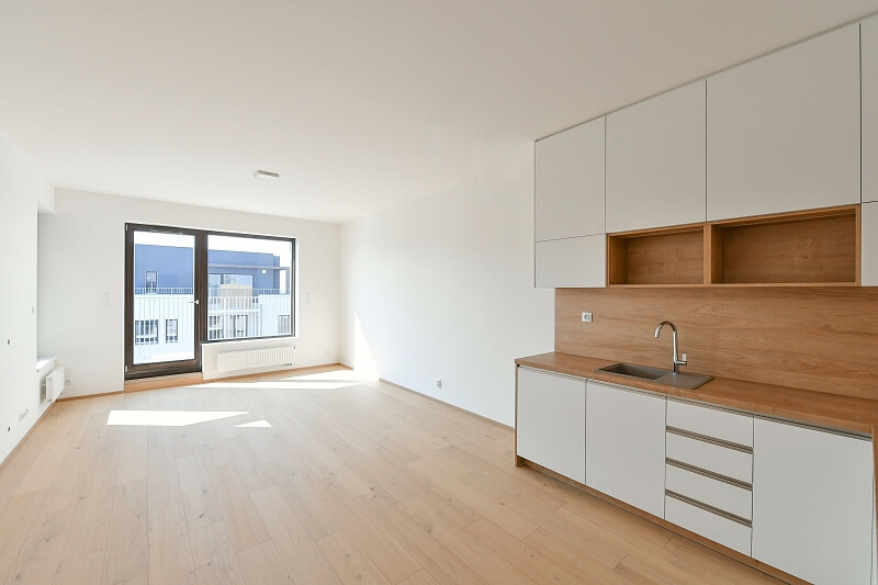 K Beranovu, Dolní Chabry - Praha 8 | Pronájem, Byt 2+kk, 72 m²