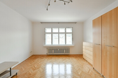 Štefánikova, Smíchov - Prague 5 | Rent, Apartment Studio (1+1), 60 m²