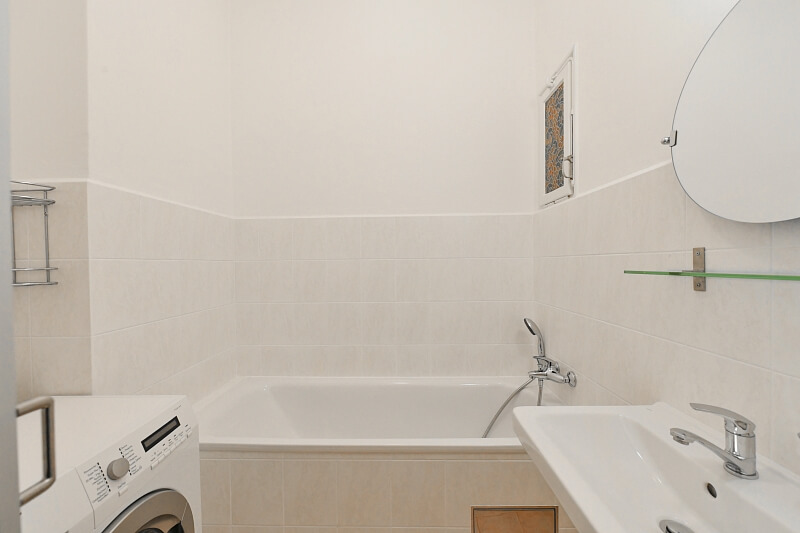 Štefánikova, Smíchov - Praha 5 | Pronájem, Byt 1+1, 60 m²