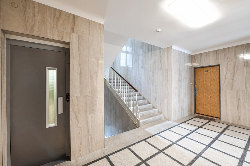 Štefánikova, Smíchov - Prague 5 | Rent, Apartment Studio (1+1), 60 m²