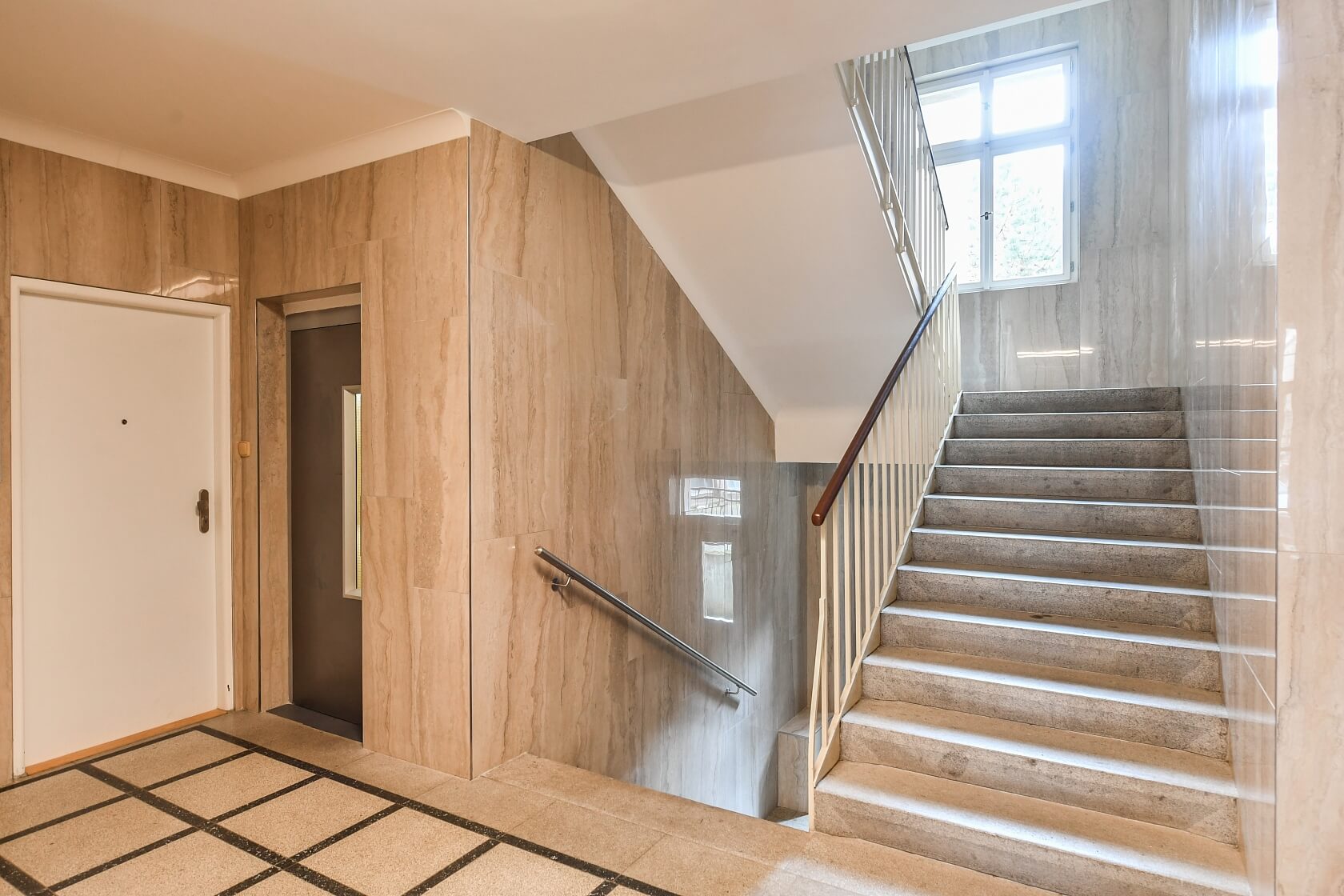 Štefánikova, Smíchov - Prague 5 | Rent, Apartment Studio (1+1), 60 m²