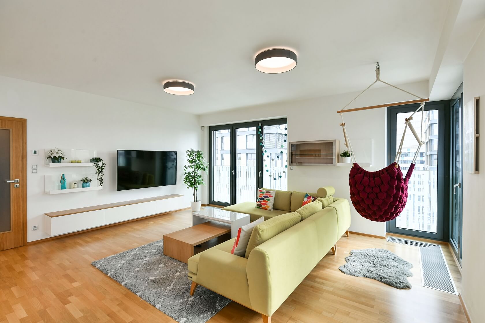 Olšanská, Žižkov - Prague 3 | Rent, Apartment Two-bedroom (3+kk), 94 m²