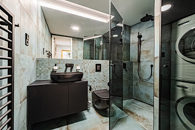 Komunardů, Holešovice - Prague 7 | Rent, Apartment Studio (1+1), 50 m²