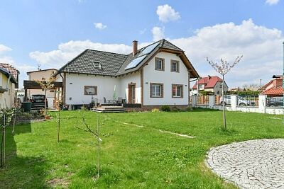 Libeř - Praha-západ | Pronájem, Rodinný dům 4+kk, 259 m²