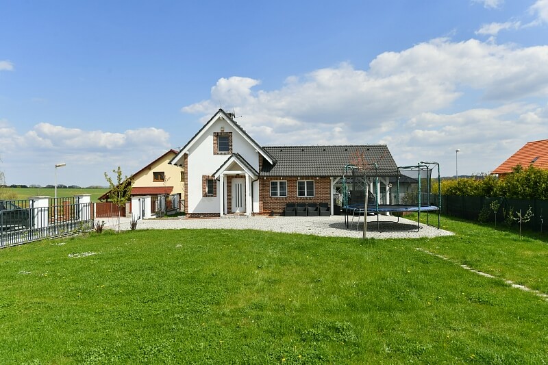 Libeř - Praha-západ | Rent, House Three-bedroom (4+kk), 259 m²