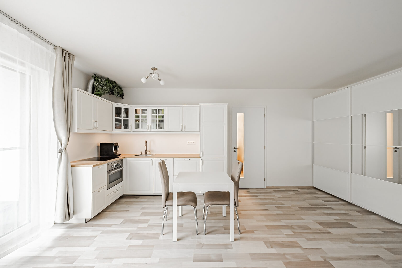 Strnadových, Vysočany - Praha 9 | Prodej, Byt 1+kk, 48 m²