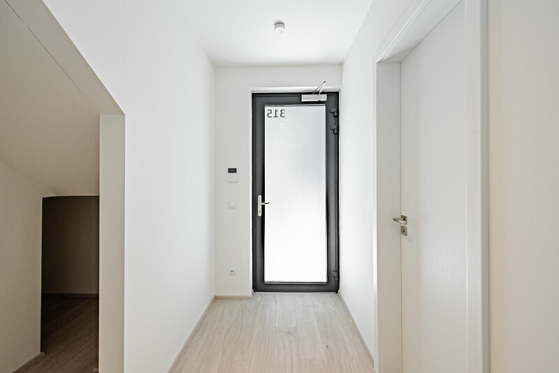 Hartigova, Žižkov - Prague 3 | Rent, Apartment One-bedroom (2+kk), 80 m²