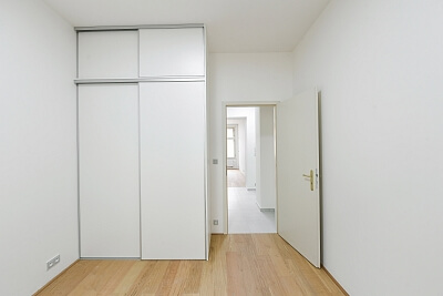 Bořivojova, Žižkov - Prague 3 | Rent, Apartment One-bedroom (2+kk), 35 m²