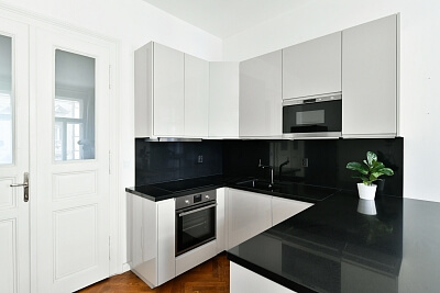 Kamenická, Holešovice - Prague 7 | Sale, Apartment Two-bedroom (3+kk), 74 m²
