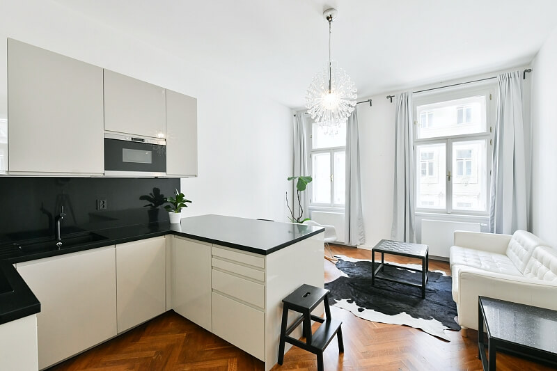 Kamenická, Holešovice - Prague 7 | Sale, Apartment Two-bedroom (3+kk), 74 m²