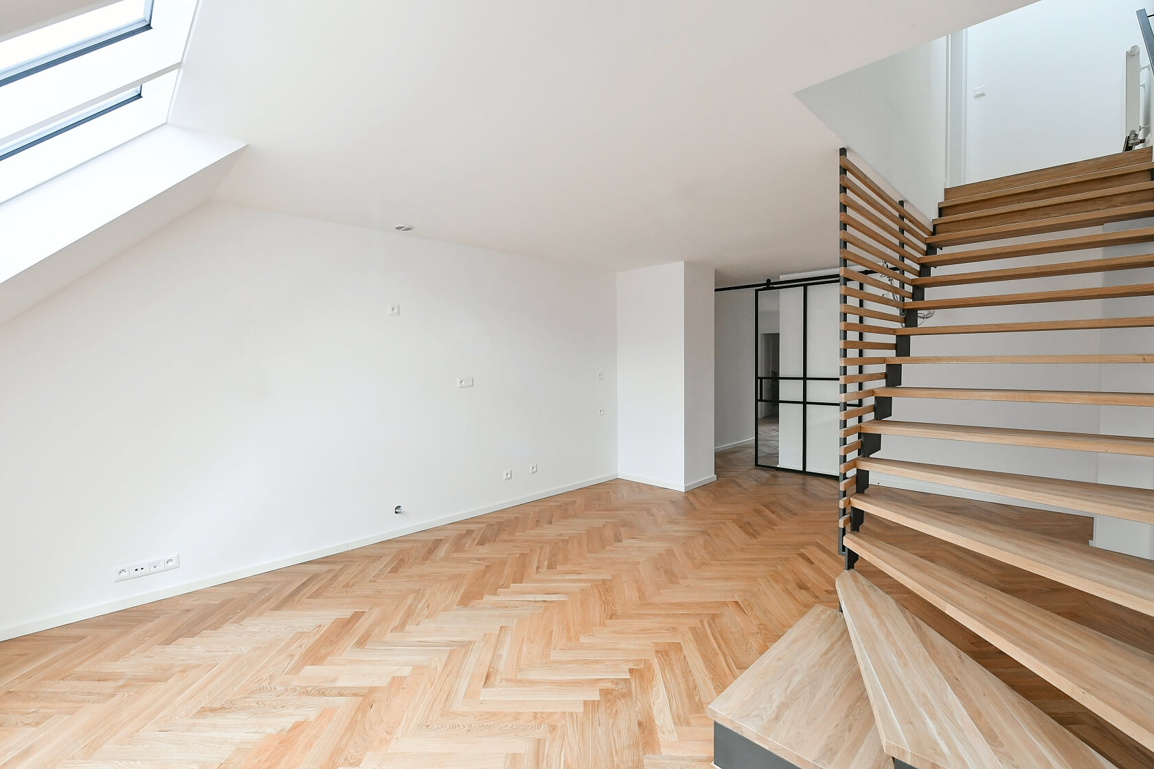 Roháčova, Žižkov - Praha 3 | Pronájem, Byt 4+kk, 90 m²