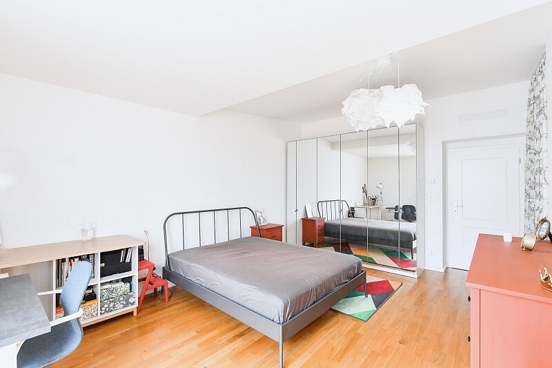 Zborovská, Smíchov - Praha 5 | Prodej, Byt 2+kk, 79 m²