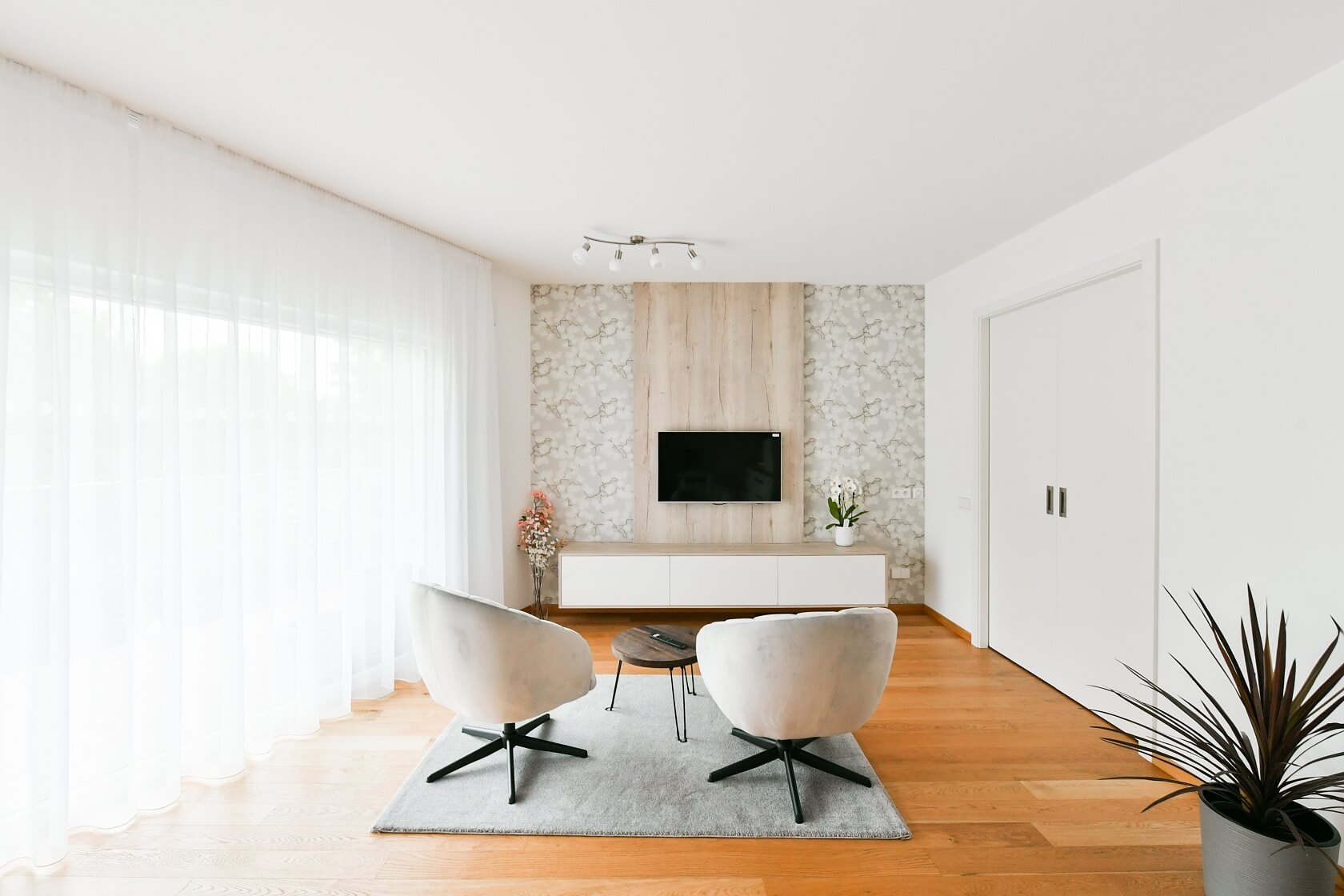 Kobrova, Smíchov - Prague 5 | Rent, Apartment Studio (1+kk), 50 m²