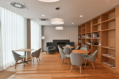 Kobrova, Smíchov - Praha 5 | Pronájem, Byt 1+kk, 50 m²