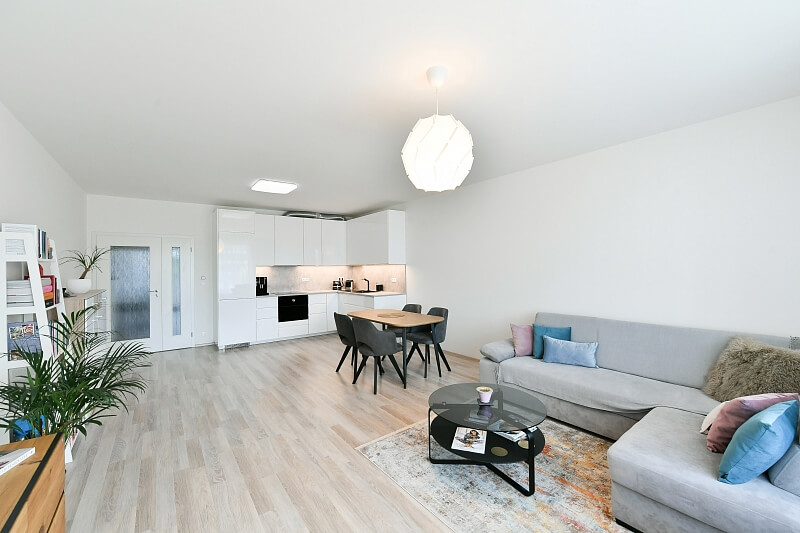 K Vystrkovu, Modřany - Praha 4 | Prodej, Byt 3+kk, 97 m²