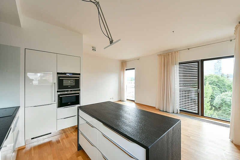 Jankovcova, Holešovice - Praha 7 | Pronájem, Byt 3+kk, 94 m²