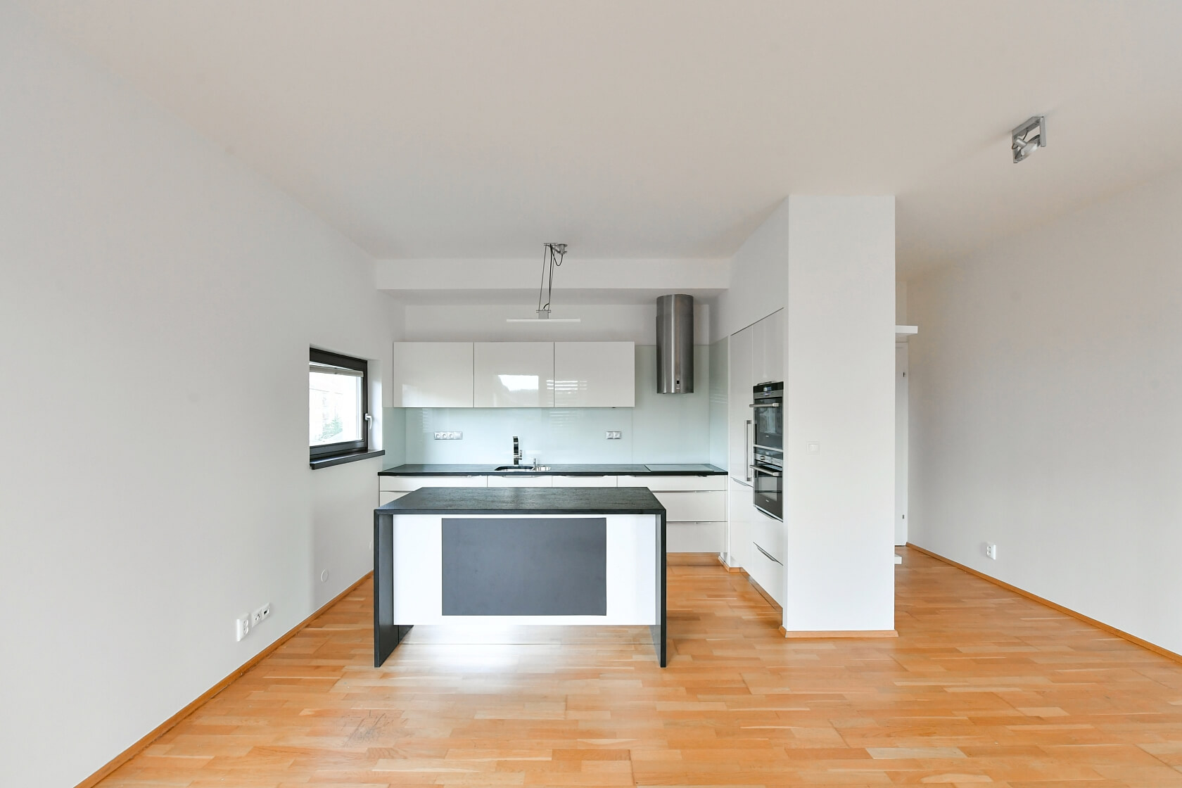 Jankovcova, Holešovice - Praha 7 | Pronájem, Byt 3+kk, 94 m²