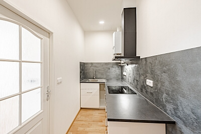 Jankovcova, Holešovice - Praha 7 | Pronájem, Byt 2+kk, 50 m²