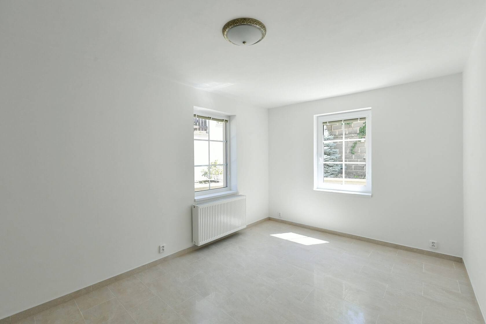 Běžná, Strašnice - Praha 10 | Pronájem, Byt 3+kk, 120 m²