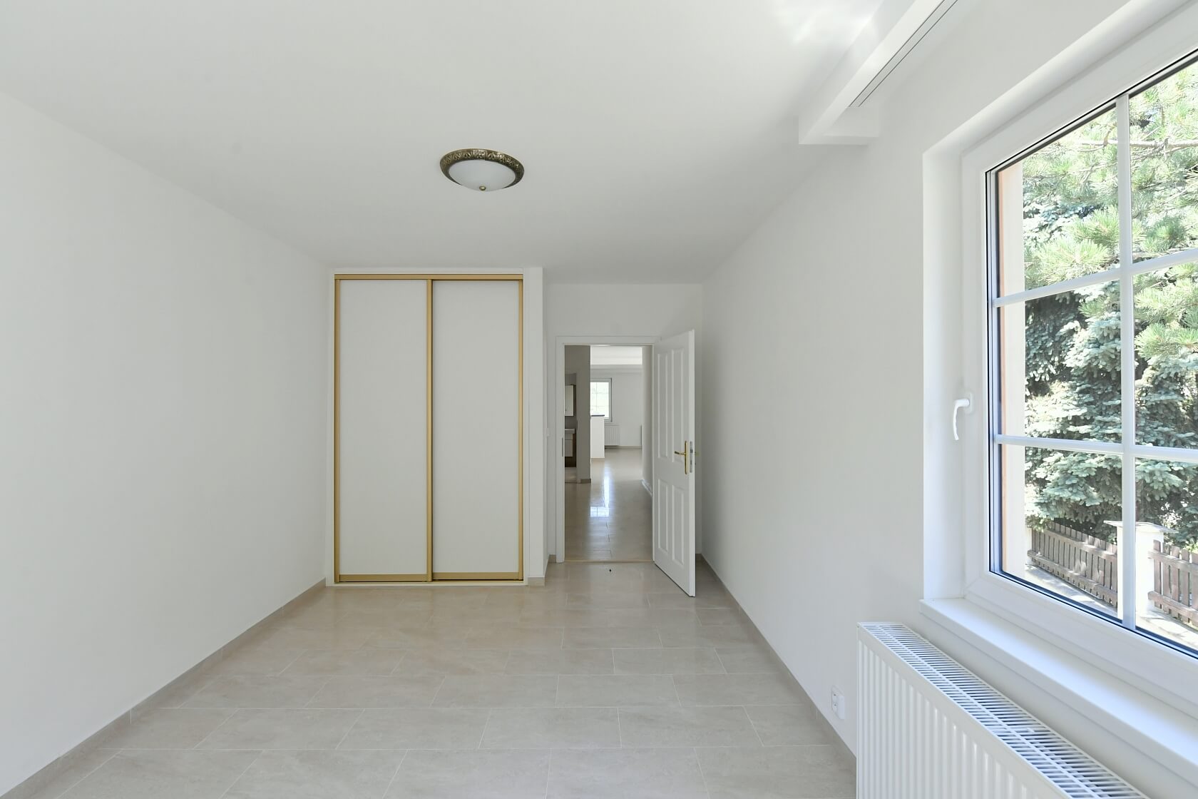 Běžná, Strašnice - Praha 10 | Pronájem, Byt 3+kk, 120 m²