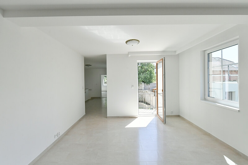 Běžná, Strašnice - Praha 10 | Pronájem, Byt 3+kk, 102 m²