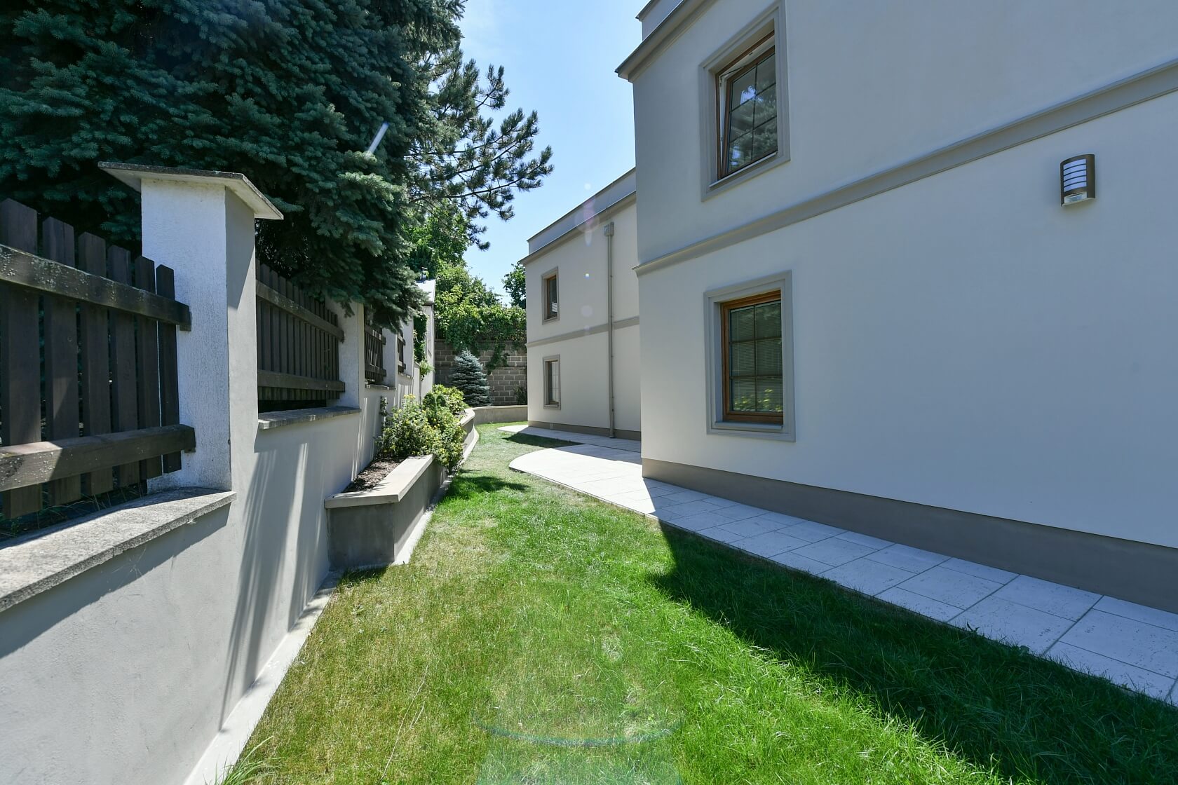 Běžná, Strašnice - Praha 10 | Pronájem, Byt 3+kk, 102 m²