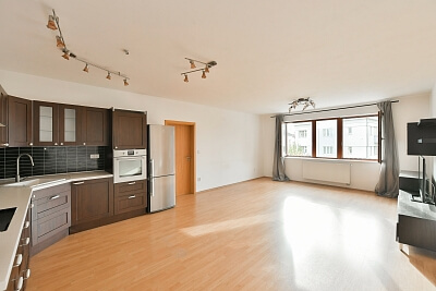 Bolívarova, Břevnov - Prague 6 | Sale, Apartment One-bedroom (2+kk), 70 m²