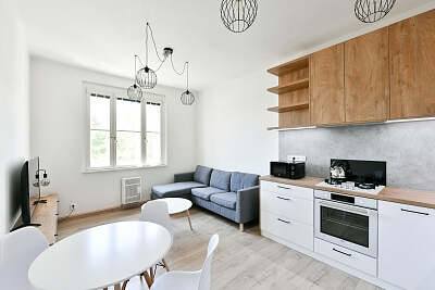 Madridská, Vršovice - Prague 10 | Rent, Apartment One-bedroom (2+kk), 50 m²