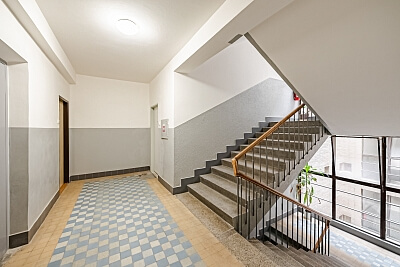 Sokolovská, Libeň - Prague 9 | Sale, Apartment One-bedroom (2+1), 68 m²