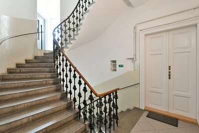 Mikovcova, Vinohrady - Prague 2 | Rent, Apartment One-bedroom (2+kk), 56 m²