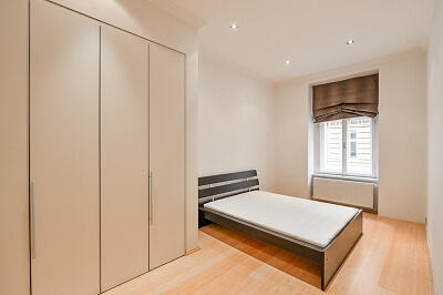 Kroftova, Smíchov - Prague 5 | Sale, Apartment Two-bedroom (3+kk), 94 m²