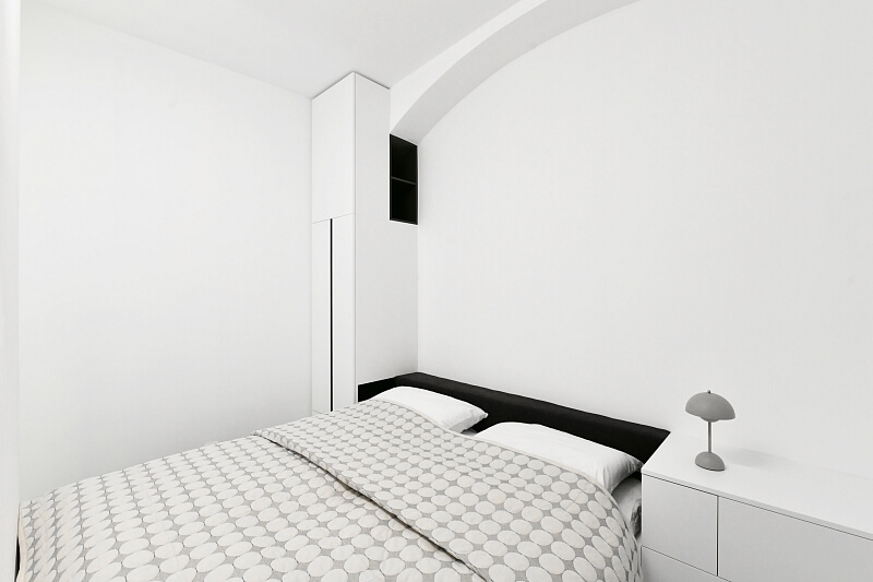 Navrátilova, Nové Město - Praha 1 | Pronájem, Byt 1+kk, 30 m²