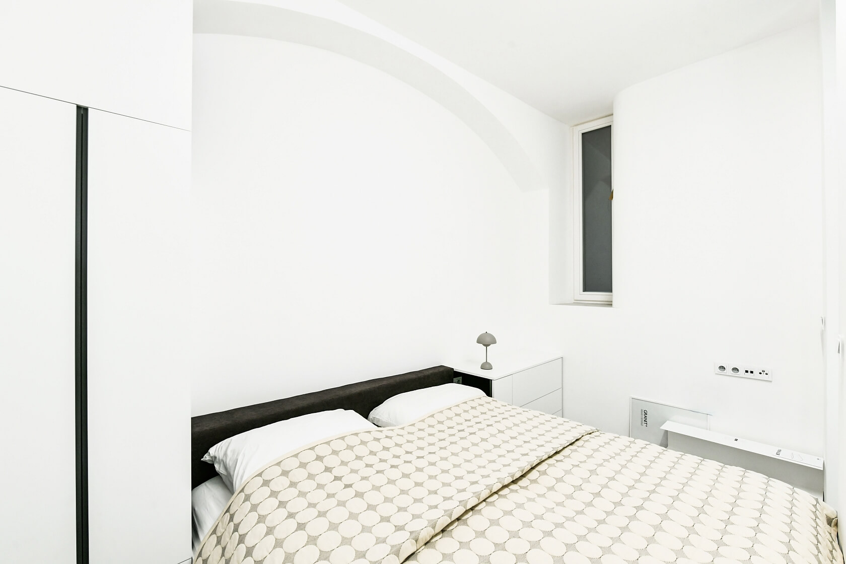 Navrátilova, Nové Město - Prague 1 | Rent, Apartment Studio (1+kk), 30 m²