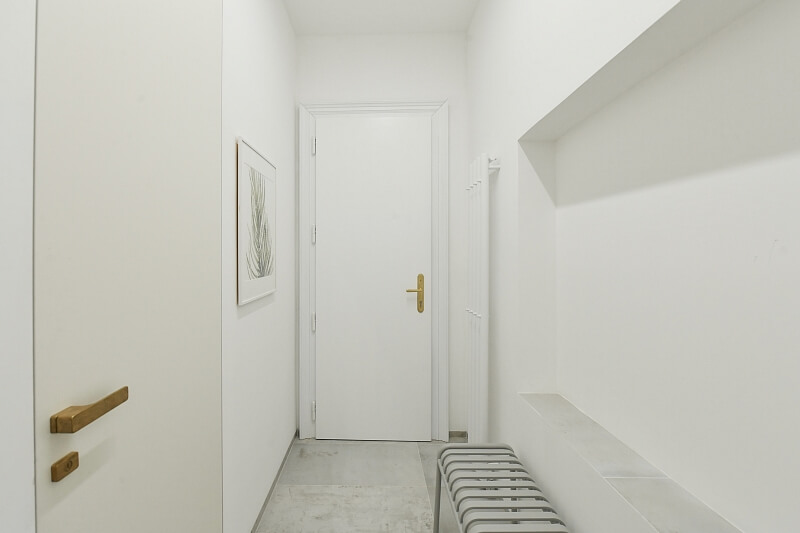 Navrátilova, Nové Město - Praha 1 | Pronájem, Byt 1+kk, 30 m²