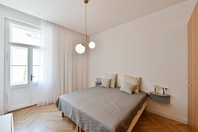 Příběnická, Žižkov - Prague 3 | Rent, Apartment One-bedroom (2+kk), 55 m²