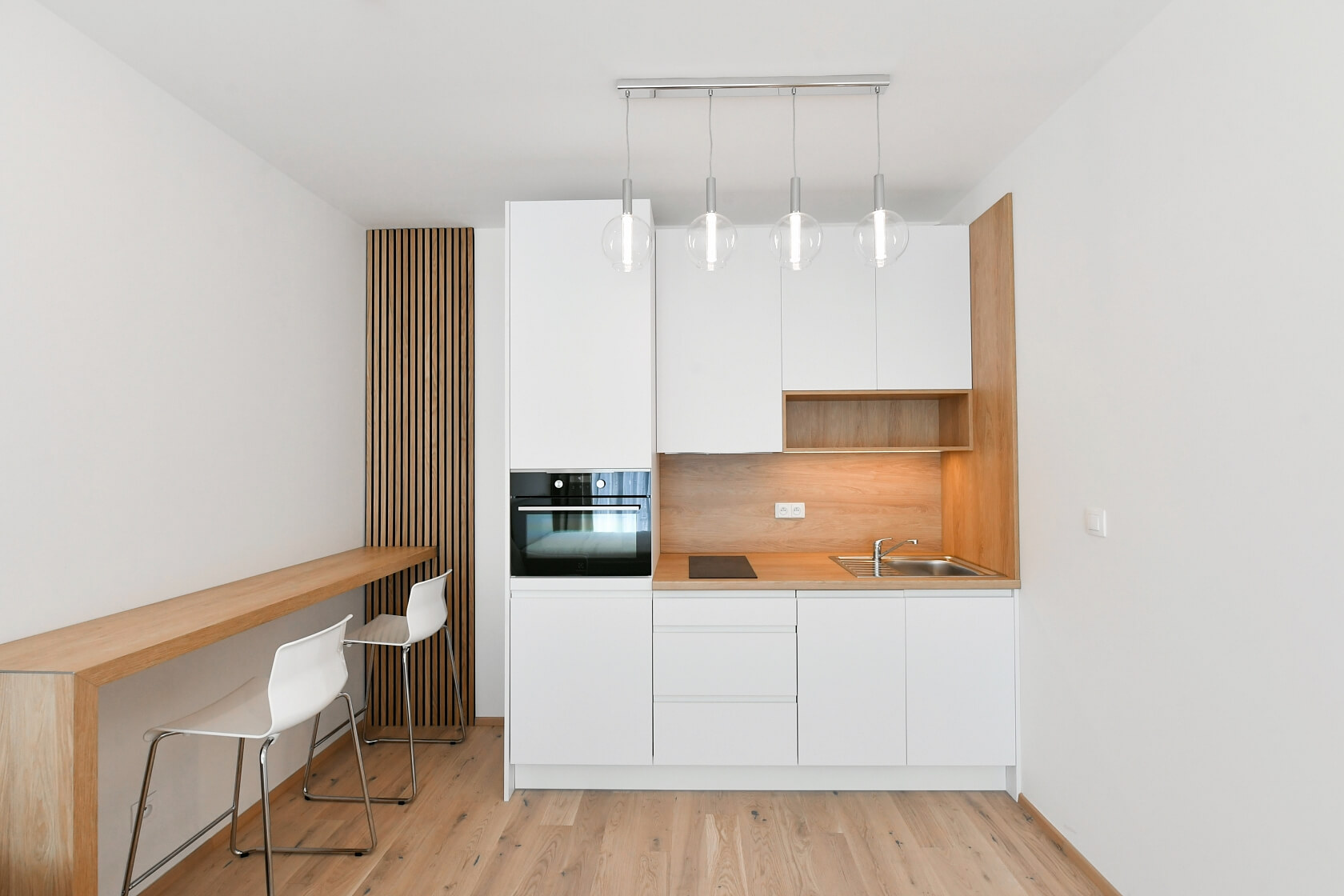 Na Valentince, Smíchov - Prague 5 | Rent, Apartment Studio (1+kk), 29 m²