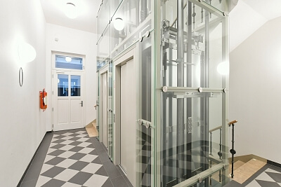 Na Valentince, Smíchov - Prague 5 | Rent, Apartment Studio (1+kk), 29 m²