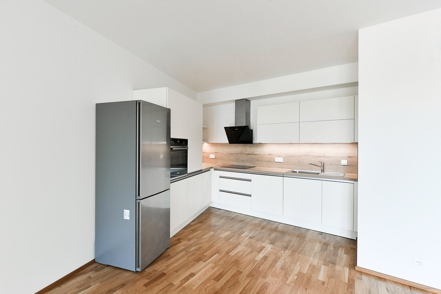 Breitfeldova, Karlín - Praha 8 | Pronájem, Byt 3+kk, 91 m²