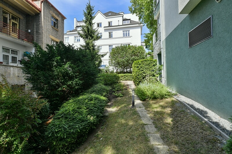 Nad Petruskou, Vinohrady - Praha 2 | Pronájem, Byt 4+1, 179 m²