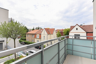 Pod Jarovem, Žižkov - Praha 3 | Prodej, Byt 3+kk, 77 m²