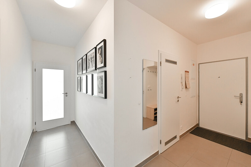 Pod Jarovem, Žižkov - Praha 3 | Prodej, Byt 3+kk, 77 m²