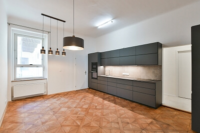Balbínova, Vinohrady - Prague 2 | Rent, Apartment Three-bedroom (4+kk), 100 m²