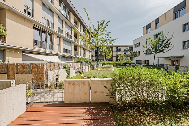 Olgy Havlové, Žižkov - Prague 3 | Sale, Apartment Two-bedroom (3+kk), 112 m²