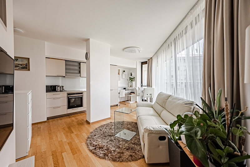 Pitterova, Praha 3 | Prodej, Byt 1+kk, 52 m²